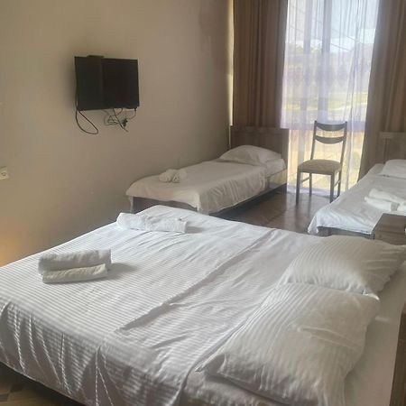 Hotel Guga Kobuleti ภายนอก รูปภาพ