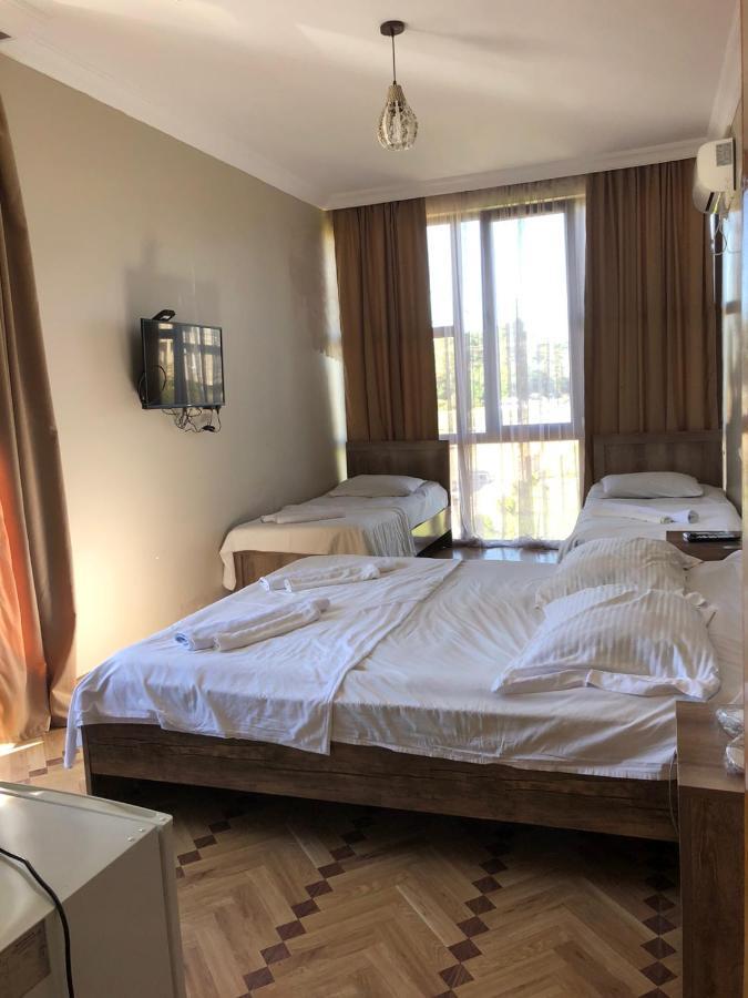 Hotel Guga Kobuleti ภายนอก รูปภาพ