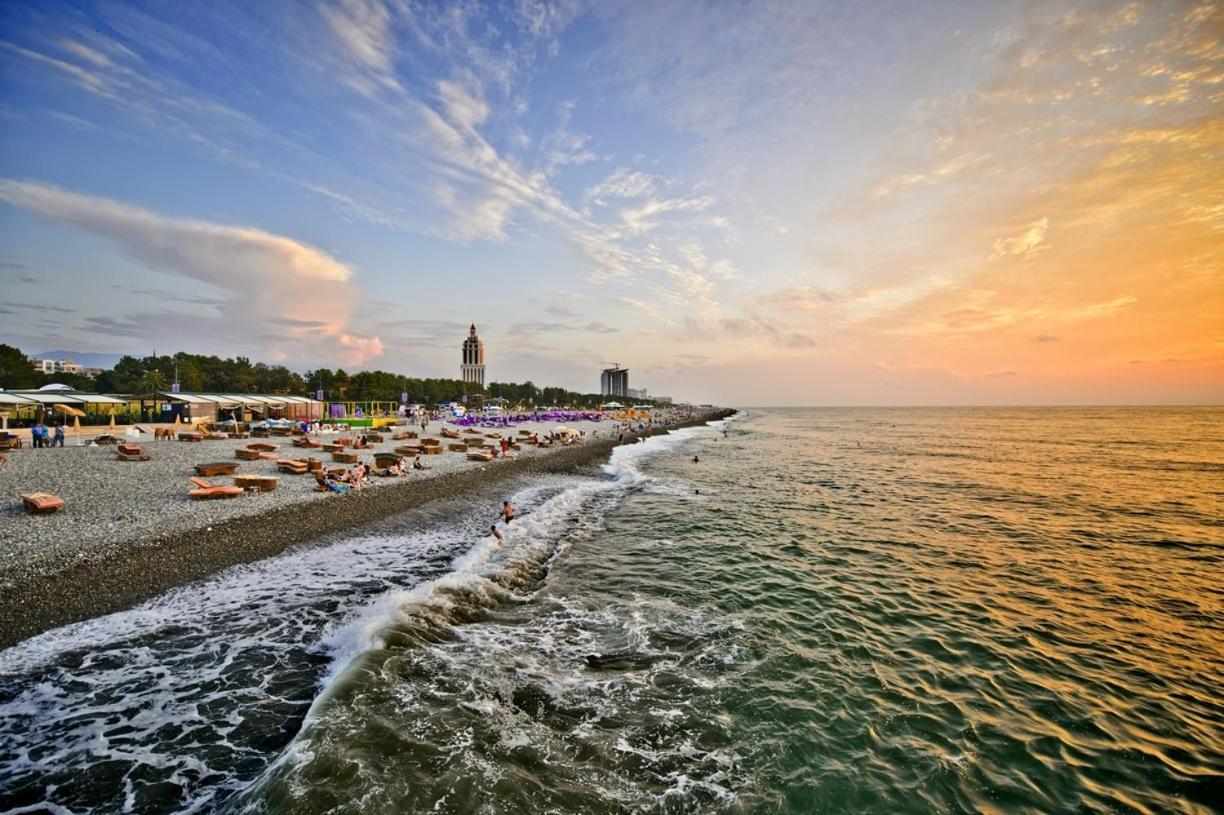 Hotel Guga Kobuleti ภายนอก รูปภาพ
