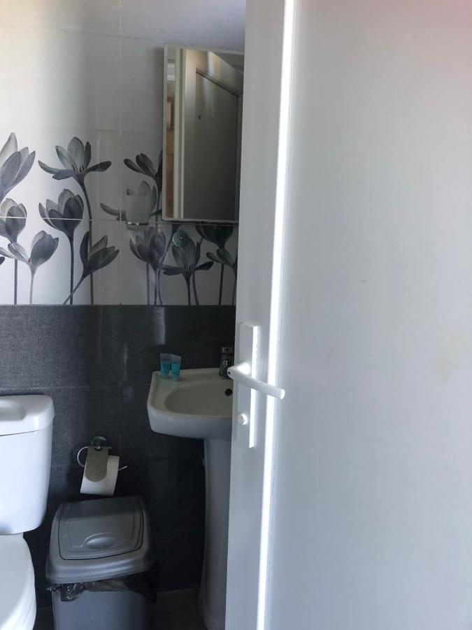 Hotel Guga Kobuleti ภายนอก รูปภาพ