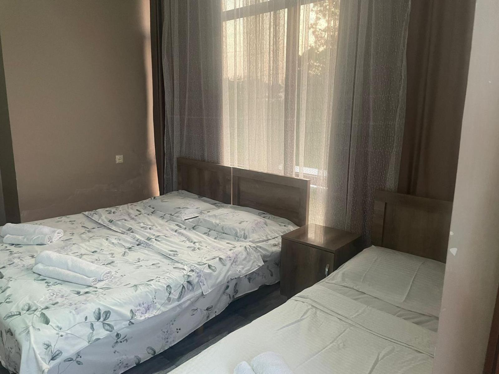 Hotel Guga Kobuleti ภายนอก รูปภาพ