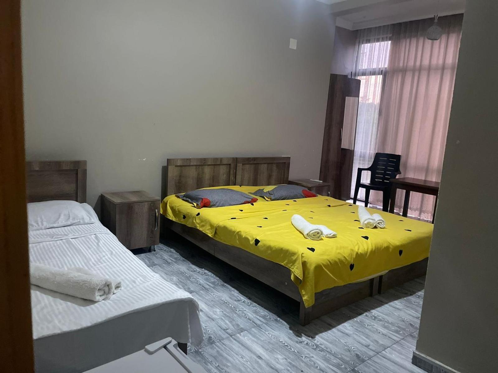 Hotel Guga Kobuleti ภายนอก รูปภาพ